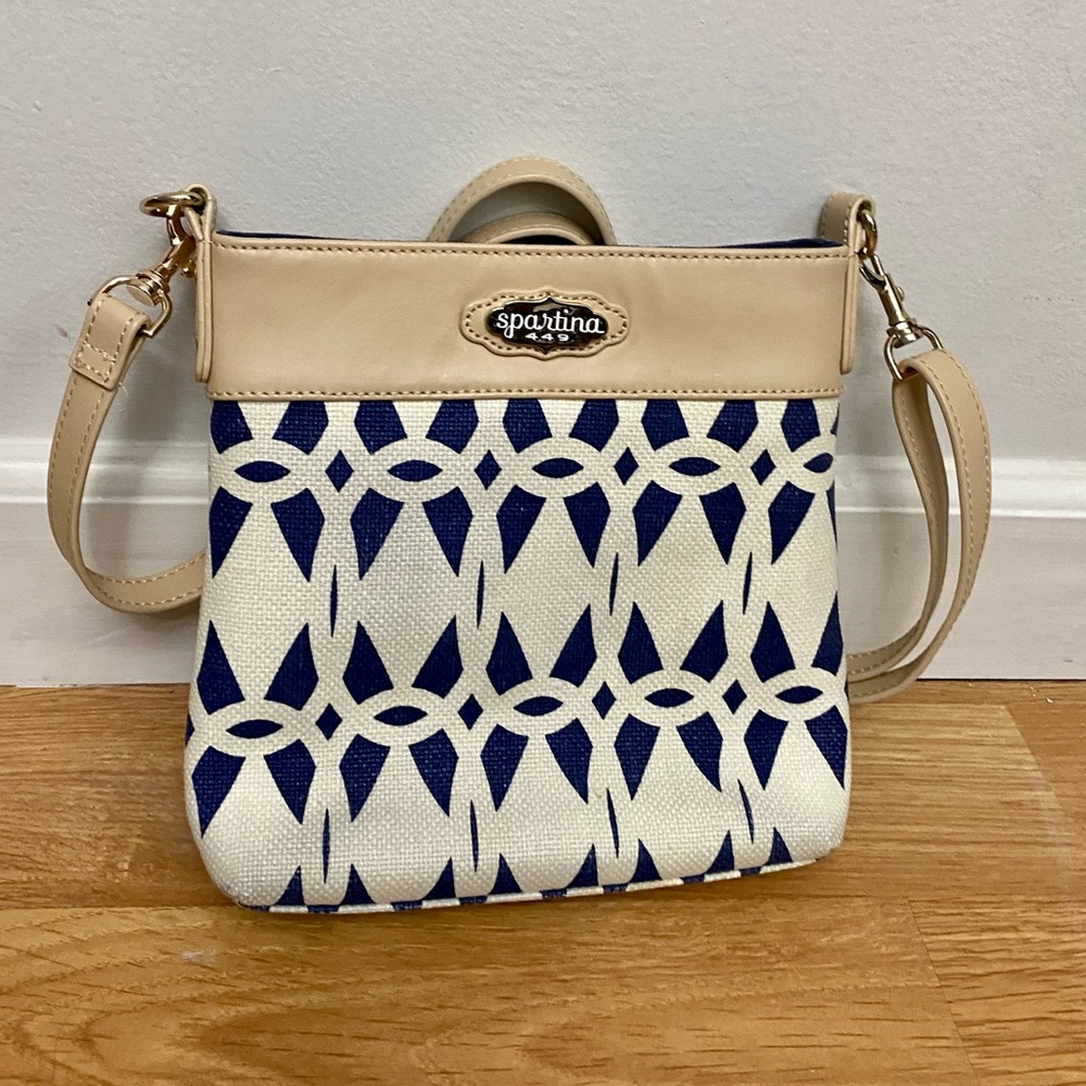 Spartina 449 Daufuskie Island purse! Great condition.